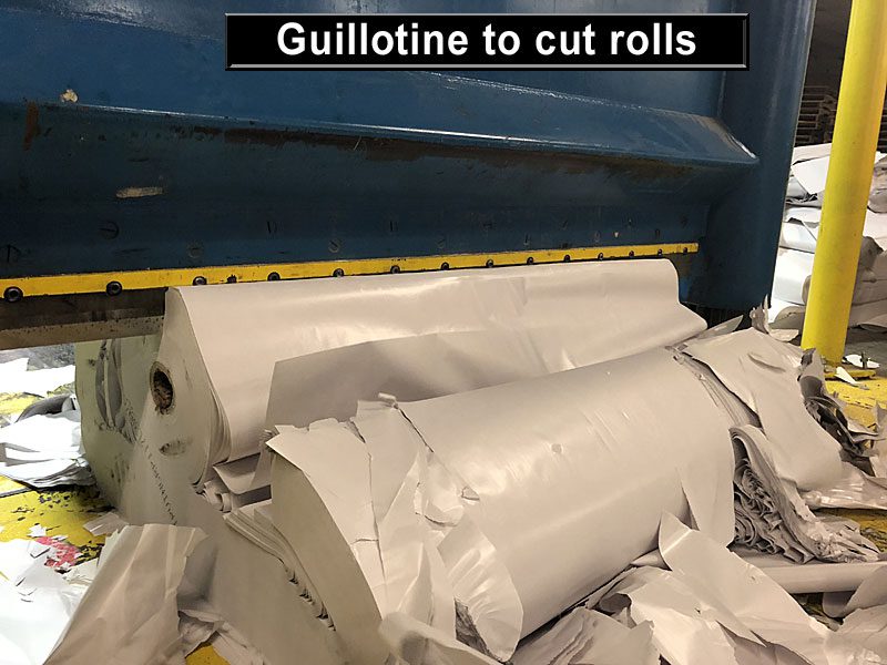 Guillotine To cut rolls